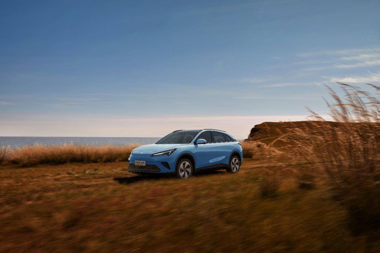 驾驶转投大疆极狐新车开始PG电子麻将胡了试玩辅助(图1) 驾驶转投大疆极狐新车开始PG电子麻将胡了试玩辅助(图1)